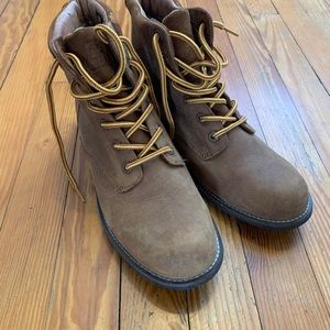 Kodiak Jaya Boots Size 11, waterproof